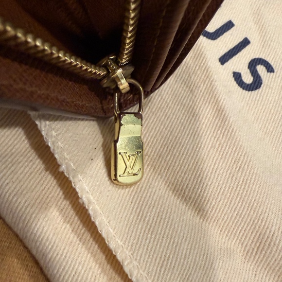 Authentic Louis Vuitton Monogram Handbag Purse & Wallet Set,Tags, Made in France - Picture 17 of 17